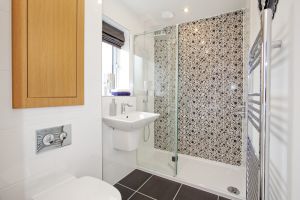 thirston extra living bath sm.jpg